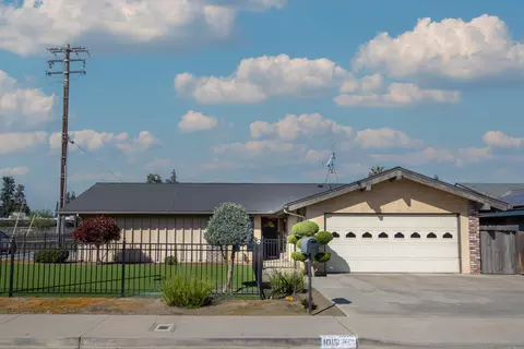 1015 Atkins St, Porterville, CA 93257