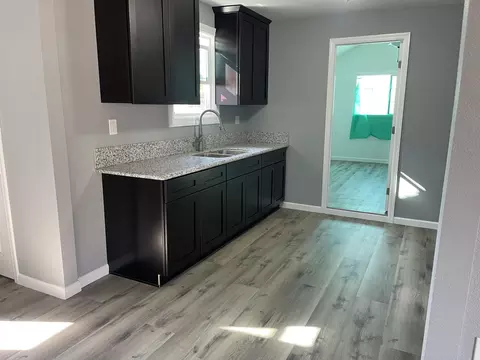 15692 Avenue 328, Ivanhoe, CA 93235 photo 7