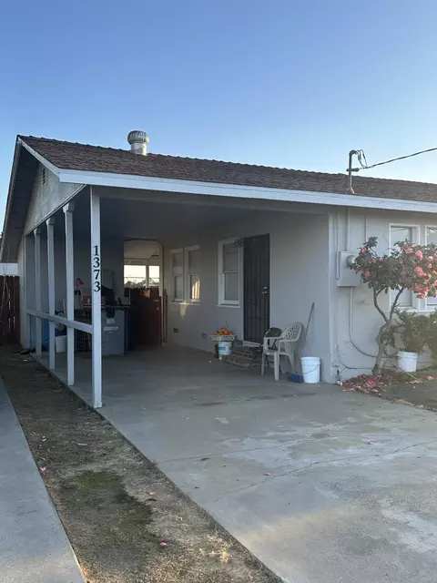 1373 W Roby Ave, Porterville, CA 93257