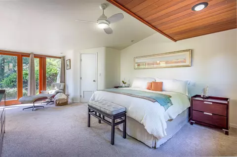 Bedroom - 43452 Kaweah River Dr, Three Rivers, CA 93271 photo 3 of 4