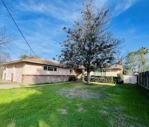 1516 S Central St, Visalia, CA 93277