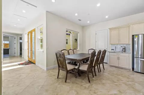 3114 E Beech Ct, Visalia, CA 93292 photo 18