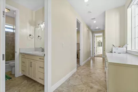 3114 E Beech Ct, Visalia, CA 93292 photo 21