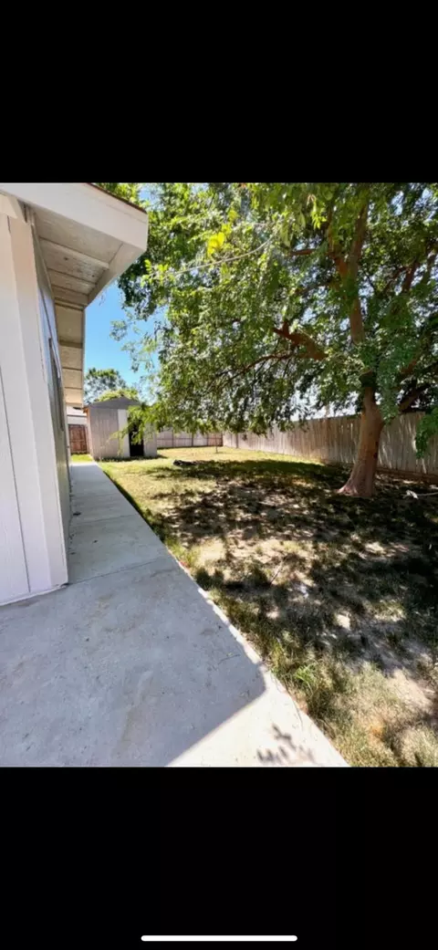 32621 Grove St, Ivanhoe, CA 93235 photo 10