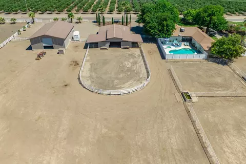 18767 King Ave, Stratford, CA 93266