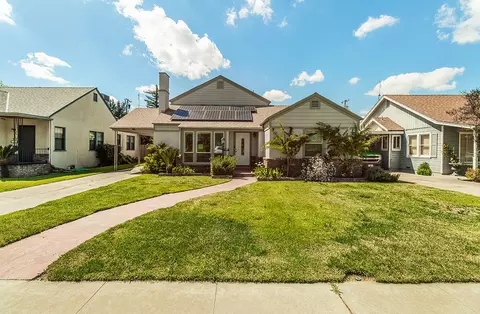 171 N Mckinley Ave, Dinuba, CA 93618