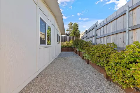 Exterior - 1340 14th St, Los Osos, CA 93402 photo 14 of 18