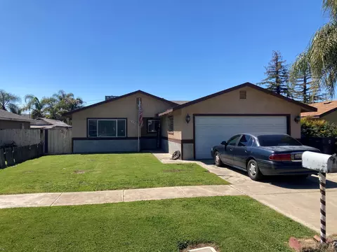 425 N F St, Tulare, CA 93274