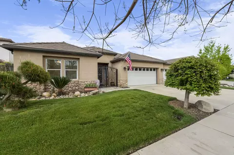 3306 S Thomas St, Visalia, CA 93292