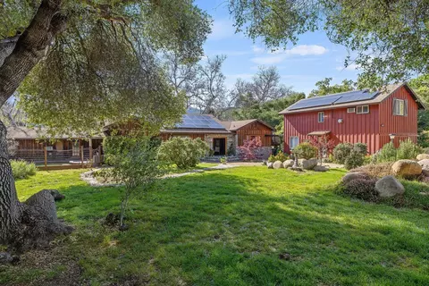 36675 Balch Park Rd, Springville, CA 93265
