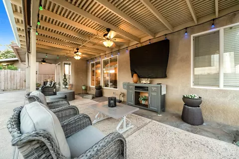 Other - 1543 E Beech Dr, Visalia, CA 93292 photo 17 of 18