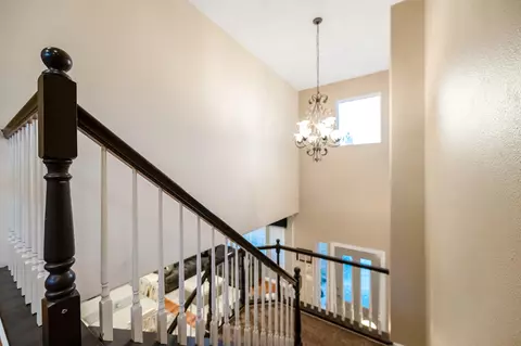 Entry Way - 1543 E Beech Dr, Visalia, CA 93292 photo 15 of 16