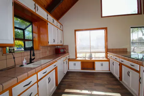 256 S Filbert Rd, Exeter, CA 93221 photo 11