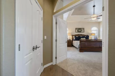 Entry Way - 2728 E Harter Ct, Visalia, CA 93292 photo 1 of 1