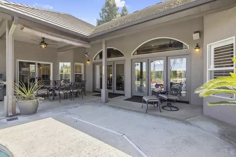 Exterior - 2728 E Harter Ct, Visalia, CA 93292 photo 6 of 27