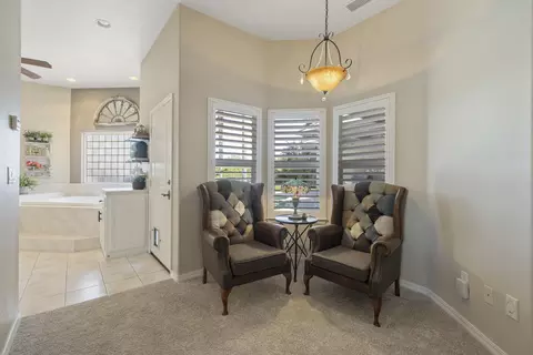 Living - 2728 E Harter Ct, Visalia, CA 93292 photo 9 of 10