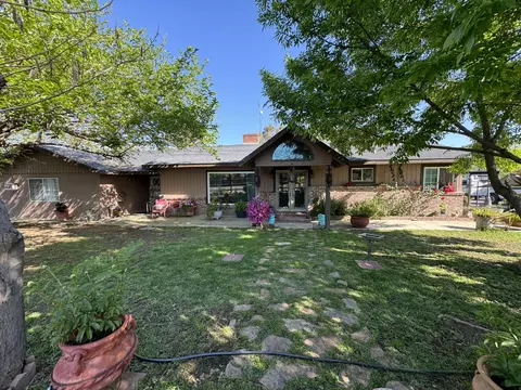 27172 Avenue 96, Terra Bella, CA 93270