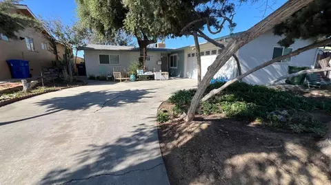 104 E Warren St, Taft, CA 93268