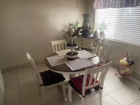 104 E Warren St, Taft, CA 93268 photo 8