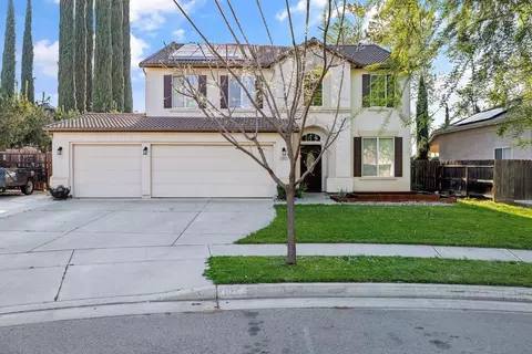 3601 N Silvervale Ct, Visalia, CA 93291
