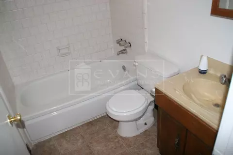 215 Plum Dr, Exeter, CA 93221 photo 9