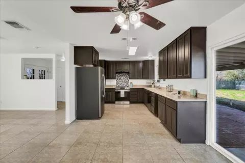 17258 El Paso Rd, Madera, CA 93638 photo 11