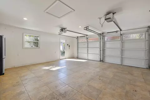 Exterior - 1703 W Laurel Ave, Visalia, CA 93277 photo 18 of 21
