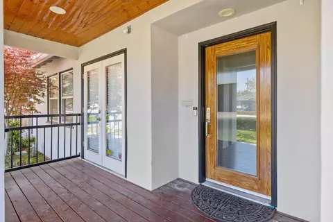 Exterior - 1703 W Laurel Ave, Visalia, CA 93277 photo 8 of 21