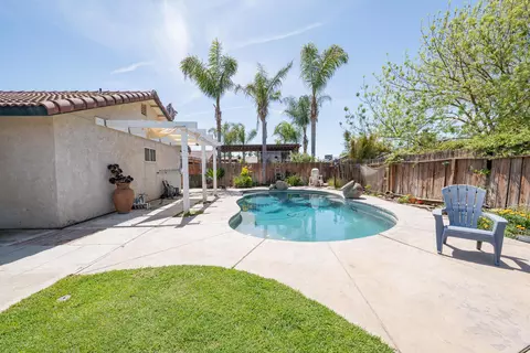 211 Riviera Dr, Lemoore, CA 93245 photo 16