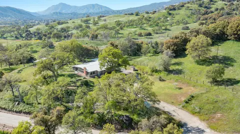 View/Area - 40988 Millwood Rd, Dunlap, CA 93621 photo 1 of 5