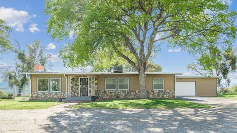 40988 Millwood Rd, Dunlap, CA 93621