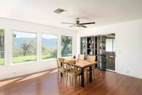Dining - 40988 Millwood Rd, Dunlap, CA 93621 photo 1 of 1