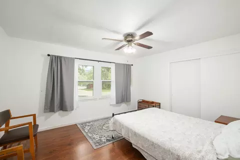 Bedroom - 40988 Millwood Rd, Dunlap, CA 93621 photo 2 of 2
