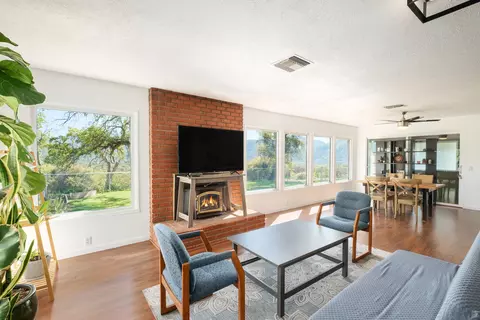 Living - 40988 Millwood Rd, Dunlap, CA 93621 photo 4 of 4