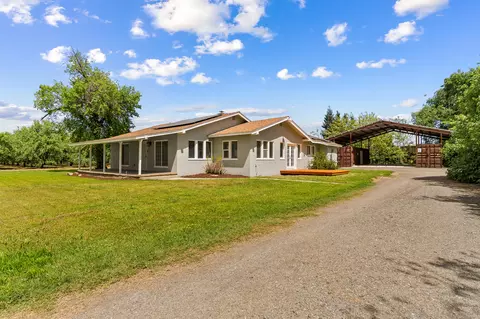 17058 Rd 216, Porterville, CA 93257