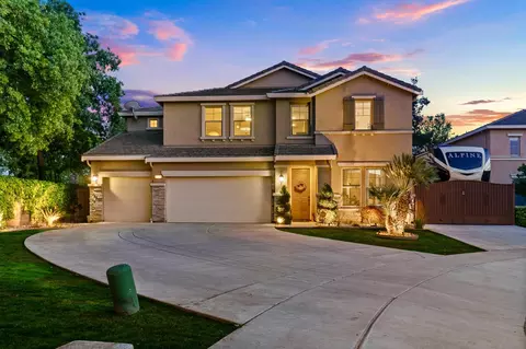 2999 Scoon Ct, Tulare, CA 93274