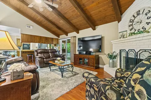Living - 2441 E Princeton Ave, Visalia, CA 93292 photo 4 of 7