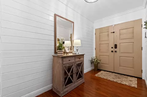 Entry Way - 2441 E Princeton Ave, Visalia, CA 93292 photo 1 of 1