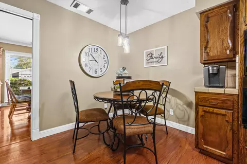 Dining - 2441 E Princeton Ave, Visalia, CA 93292 photo 4 of 4