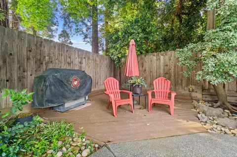 Exterior - 2441 E Princeton Ave, Visalia, CA 93292 photo 14 of 21