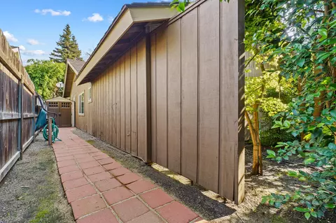 Exterior - 2441 E Princeton Ave, Visalia, CA 93292 photo 17 of 21