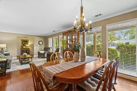 Dining - 2441 E Princeton Ave, Visalia, CA 93292 photo 2 of 4