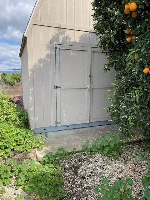 Exterior - 19774 Road 256, Strathmore, CA 93267 photo 7 of 8
