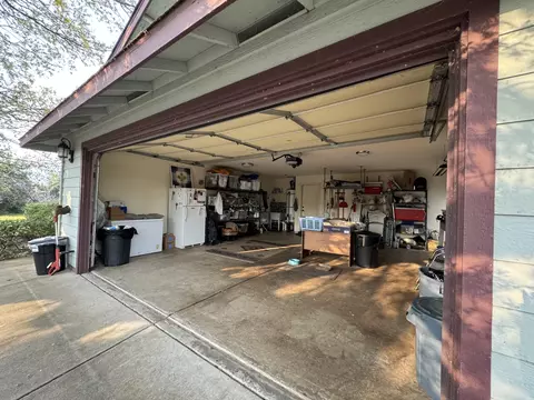 Exterior - 51870 Eshom Valley Dr, Badger, CA 93603 photo 36 of 66