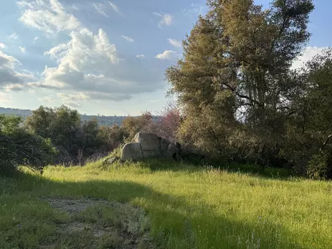 Exterior - 51870 Eshom Valley Dr, Badger, CA 93603 photo 37 of 66