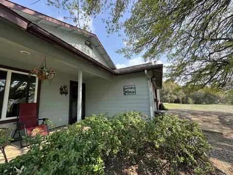 Exterior - 51870 Eshom Valley Dr, Badger, CA 93603 photo 65 of 66