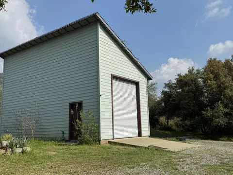 Exterior - 51870 Eshom Valley Dr, Badger, CA 93603 photo 44 of 66