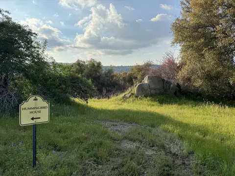View/Area - 51870 Eshom Valley Dr, Badger, CA 93603 photo 27 of 44
