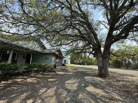 Exterior - 51870 Eshom Valley Dr, Badger, CA 93603 photo 20 of 66