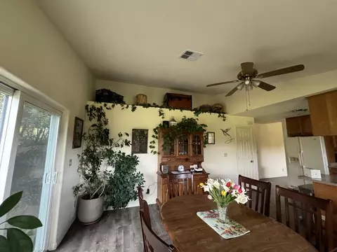 Dining - 51870 Eshom Valley Dr, Badger, CA 93603 photo 4 of 5